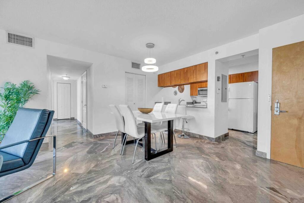 Iconic High Floor 3 Bedrooms In The Heart Of Miami Buitenkant foto