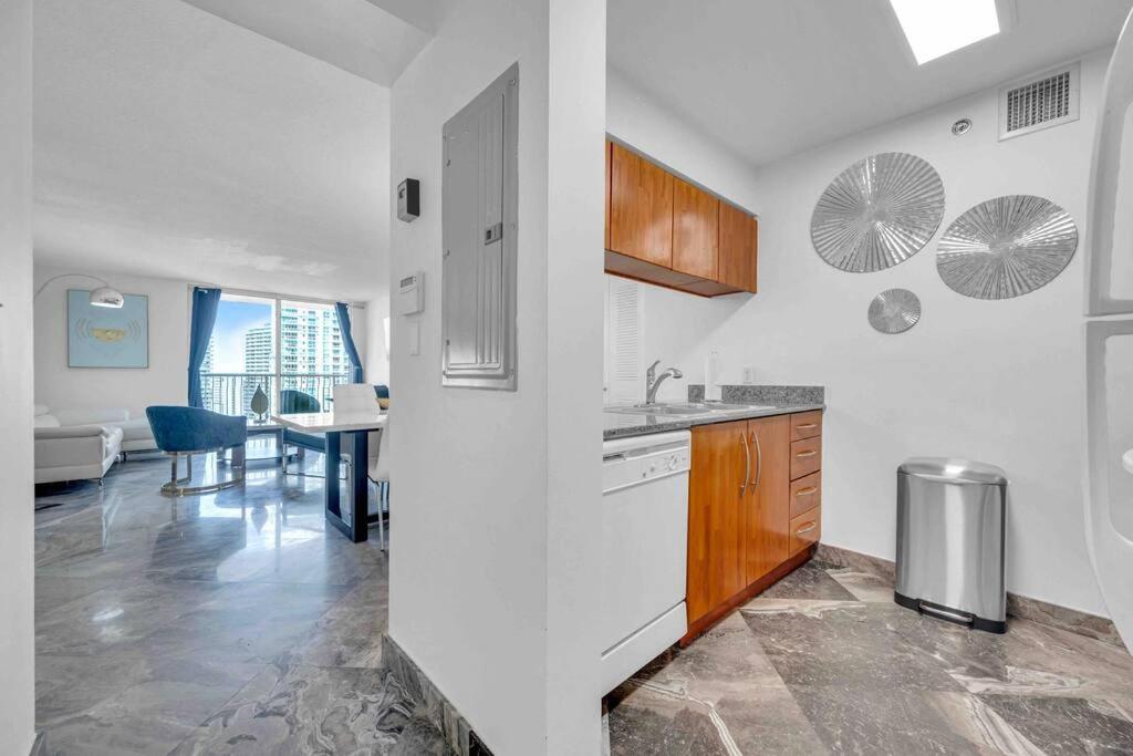 Iconic High Floor 3 Bedrooms In The Heart Of Miami Buitenkant foto
