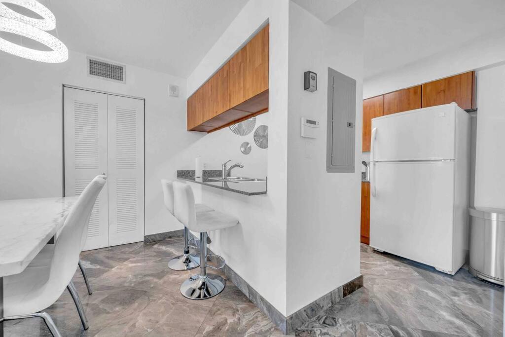 Iconic High Floor 3 Bedrooms In The Heart Of Miami Buitenkant foto